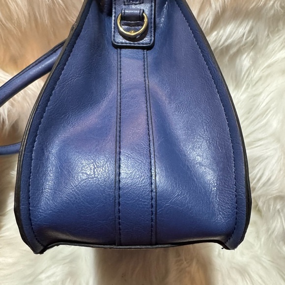 London Fog Elegant Blue Handbag - Picture 9 of 11